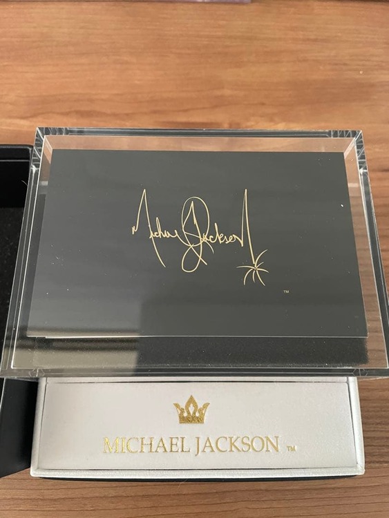 マイケル・ジャクソン × セイコー（高級時計）の商品画像 - 査定依頼日：2026年1月12日 - 最高査定価格：30,000円