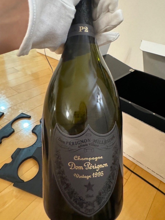 シャンパン ドン・ペリニヨン （お酒）の商品画像 - 査定依頼日：2025年7月17日 - 最高査定価格：150,000円