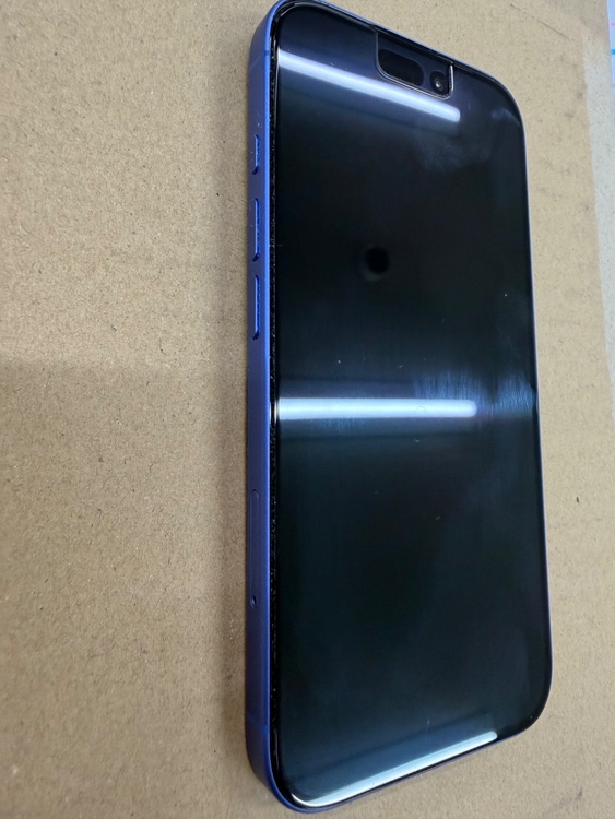 iPhone 16 128GB Softbank（スマホ）の商品画像 - 査定依頼日：2026年4月10日 - 最高査定価格：100,000円