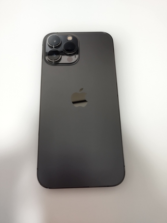 iPhone 13 Pro Max 256GB Softbank（スマホ）の商品画像 - 査定依頼日：2025年12月21日 - 最高査定価格：64,000円