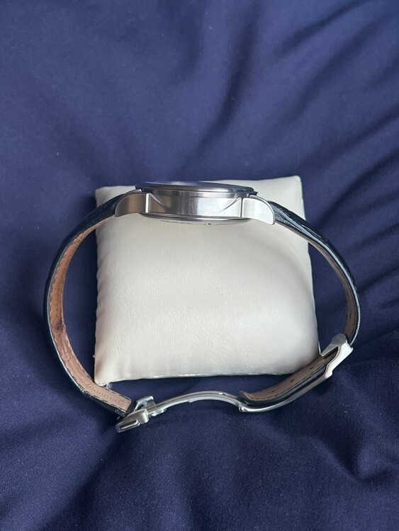 オメガ デ･ビル  4851.61.31（高級時計）の商品画像 - 査定依頼日：2025年4月4日 - 最高査定価格：380,000円