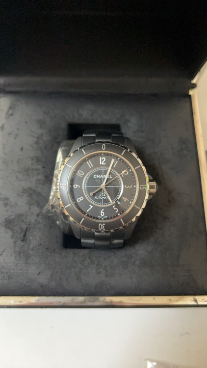 シャネル J12 h（高級時計）の商品画像 - 査定依頼日：2026年3月4日 - 最高査定価格：200,000円