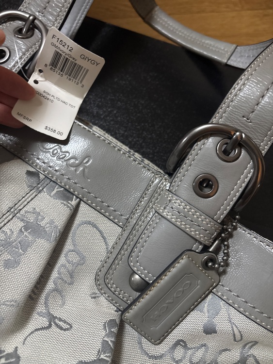 その他 コーチ （ブランドバッグ）の商品画像 - 査定依頼日：2026年4月15日 - 最高査定価格：2,000円