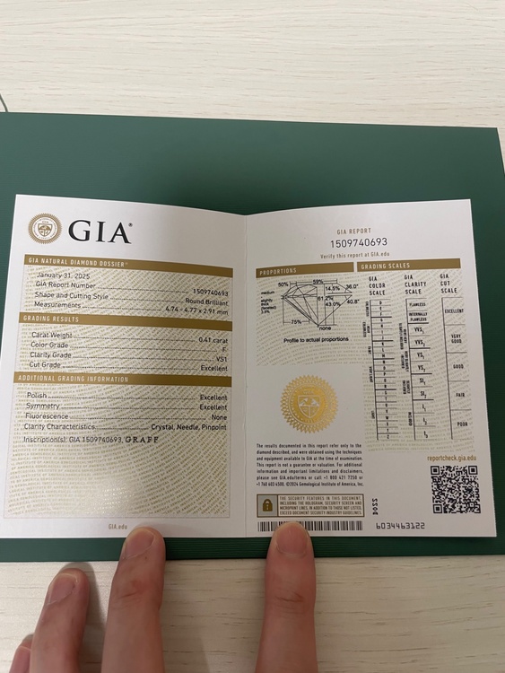 グラフ　パラゴン　ラウンド　ダイアモンドリング（宝石）の商品画像 - 査定依頼日：2026年6月3日 - 最高査定価格：120,000円