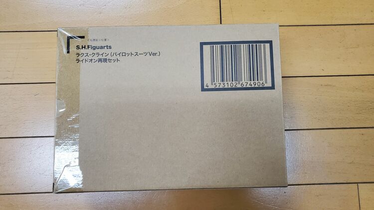 S.H.FiguartsラクスクラインパイロットスーツVer.ライドオン再現（フィギュア・プラモデル）の商品画像 - 査定依頼日：2025年9月25日 - 最高査定価格：6,600円