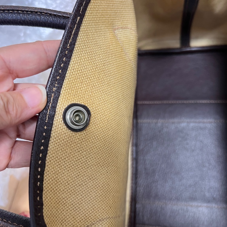 ベージュ（ブランドバッグ）の商品画像 - 査定依頼日：2025年8月29日 - 最高査定価格：90,000円