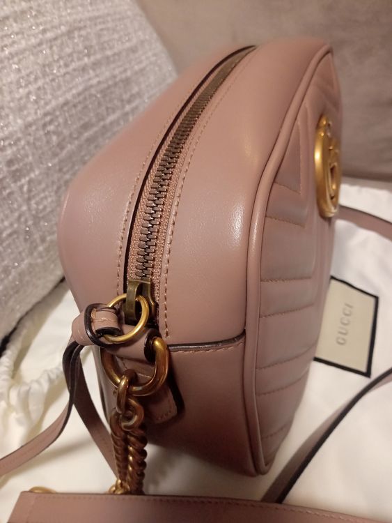 GUCCI　GGマーモント（ブランドバッグ）の商品画像 - 査定依頼日：2022年7月20日 - 最高査定価格：80,000円