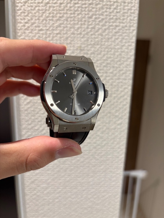 ウブロ クラシックフュージョン （高級時計）の商品画像 - 査定依頼日：2025年11月10日 - 最高査定価格：900,000円