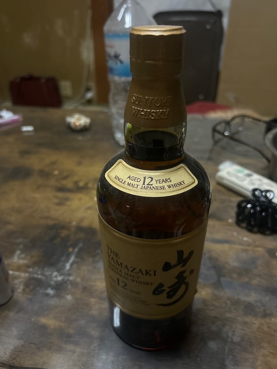 ウイスキー サントリー山崎 （お酒）の商品画像 - 査定依頼日：2025年12月27日 - 最高査定価格：18,500円