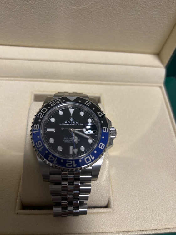 ロレックス GMTマスター 126710blnq（高級時計）の商品画像 - 査定依頼日：2026年3月29日 - 最高査定価格：3,150,000円