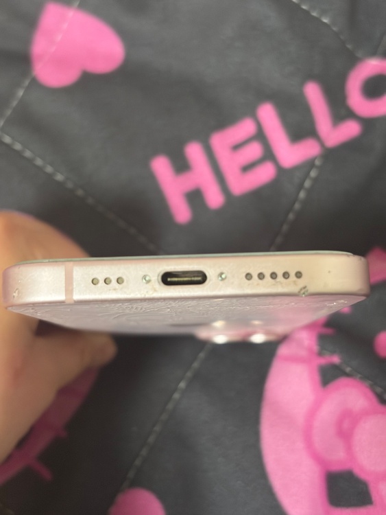 iPhone iPhone 15 128GB Softbank（スマホ）の商品画像 - 査定依頼日：2026年7月16日 - 最高査定価格：57,000円