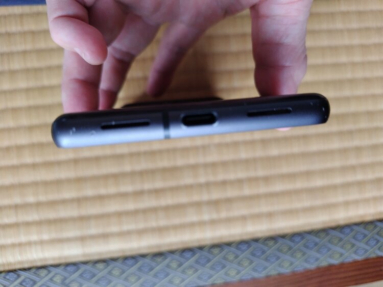 Pixel Pixel 7シリーズ au（スマホ）の商品画像 - 査定依頼日：2026年9月18日 - 最高査定価格：11,500円