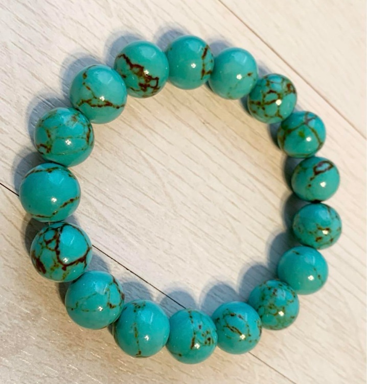 ターコイズブレスレット新品（宝石）の商品画像 - 査定依頼日：2025年7月14日 - 最高査定価格：1,000円