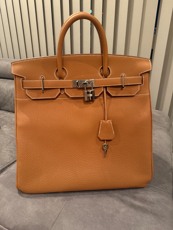エルメス エルメス(その他) （ブランドバッグ）の商品画像 - 査定依頼日：2025年12月16日 - 最高査定価格：2,000,000円