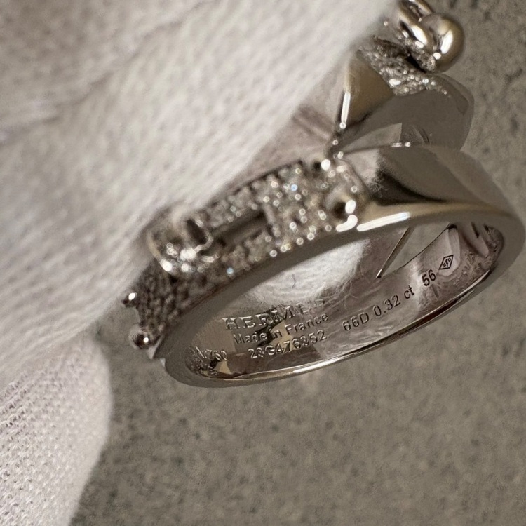 エルメスWG アルシミGM3連リング　#56 　¥2,134,000（金・貴金属）の商品画像 - 査定依頼日：2025年11月30日 - 最高査定価格：100,000円