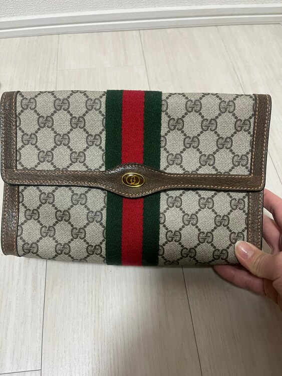 セカンドバッグ（ブランドバッグ）の商品画像 - 査定依頼日：2025年3月5日 - 最高査定価格：10,000円