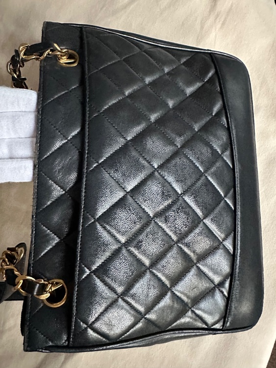 希少 1993年　ヴィンテージ CHANEL ラムスキン キルティング チェーントート（ブランドバッグ）の商品画像 - 査定依頼日：2026年8月21日 - 最高査定価格：140,000円