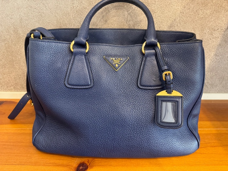 プラダ  （ブランドバッグ）の商品画像 - 査定依頼日：2025年9月30日 - 最高査定価格：70,000円