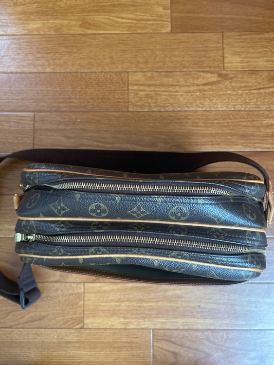 リポーター（ブランドバッグ）の商品画像 - 査定依頼日：2026年3月30日 - 最高査定価格：75,000円