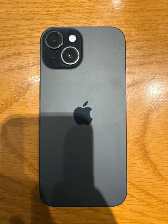 iPhone iPhone 15 128GB SIMフリー（スマホ）の商品画像 - 査定依頼日：2026年6月27日 - 最高査定価格：53,000円