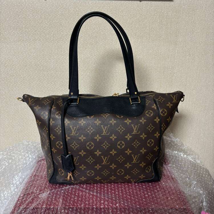 ルイヴィトン エストレーラー（ブランドバッグ）の商品画像 - 査定依頼日：2025年3月15日 - 最高査定価格：130,000円