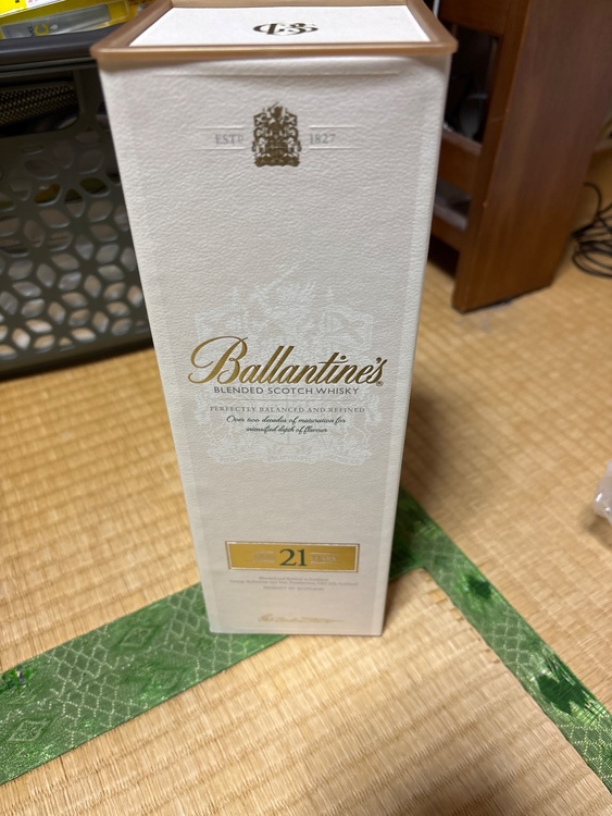 ウイスキー バランタイン （お酒）の商品画像 - 査定依頼日：2026年1月29日 - 最高査定価格：7,100円