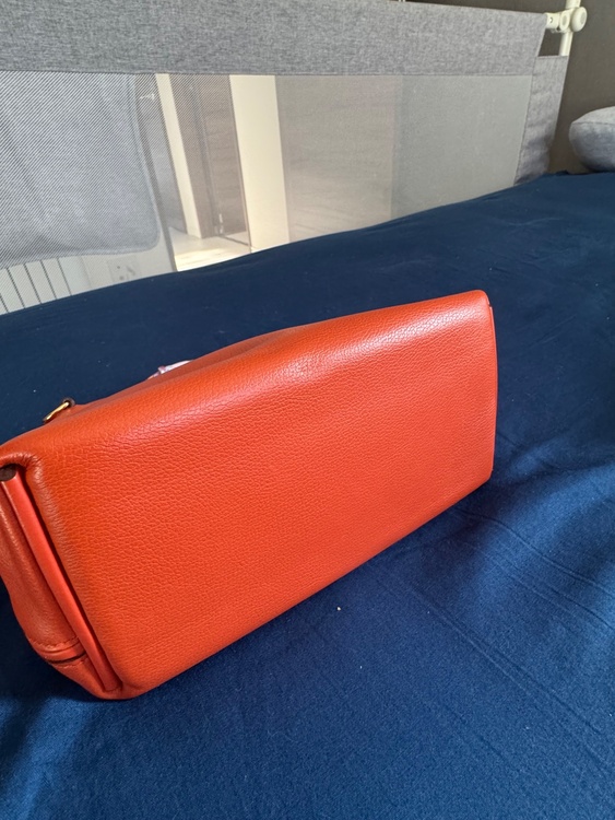 2424（ブランドバッグ）の商品画像 - 査定依頼日：2026年3月11日 - 最高査定価格：1,000,000円