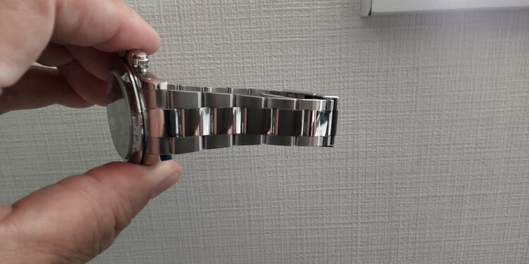 ロレックス デイトナ 116520（高級時計）の商品画像 - 査定依頼日：2026年4月16日 - 最高査定価格：4,000,000円