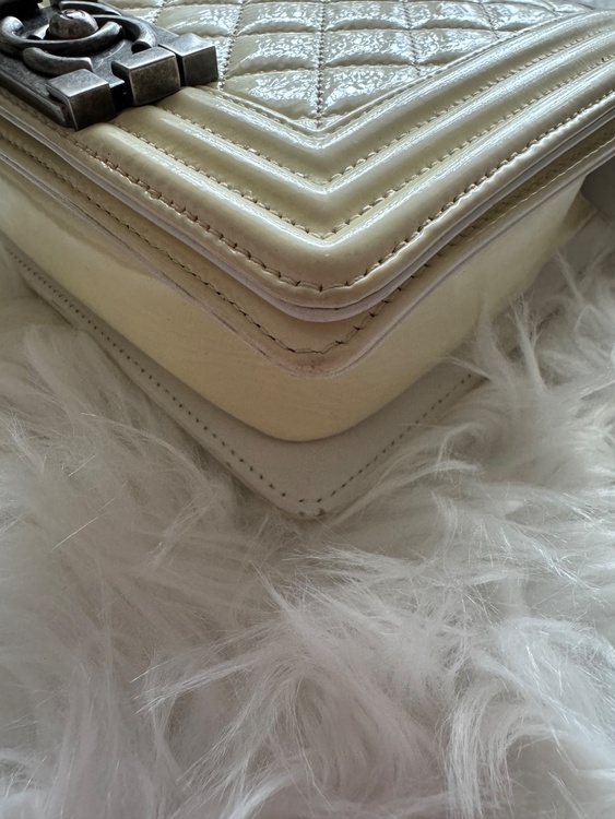 CHANEL ボーイシャネル　白（ブランドバッグ）の商品画像 - 査定依頼日：2026年7月7日 - 最高査定価格：710,000円