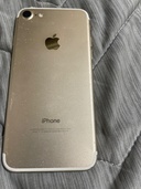 iPhone iPhone7 32GB Softbank（スマホ）の商品画像 - 査定依頼日：2026年8月20日 - 最高査定価格：100,000円