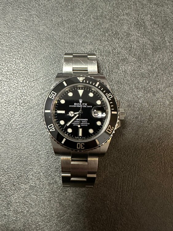 ロレックス サブマリーナー 126610l（高級時計）の商品画像 - 査定依頼日：2025年1月5日 - 最高査定価格：1,900,000円