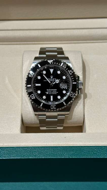 ロレックス サブマリーナー 126610L（高級時計）の商品画像 - 査定依頼日：2025年2月24日 - 最高査定価格：2,150,000円