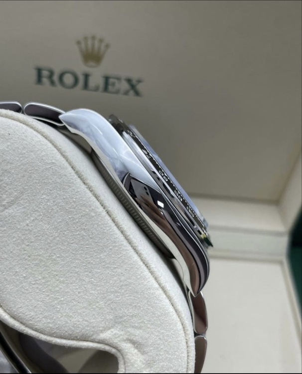 ロレックス ROLEX コスモグラフ デイトナ 126500ln（高級時計）の商品画像 - 査定依頼日：2026年7月18日 - 最高査定価格：62,500,000円