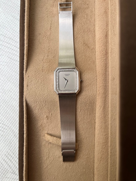 セイコー その他 セイコー SEIKO 9300-5090 クレドール K18WG スクエア ダイヤベゼル（高級時計）の商品画像 - 査定依頼日：2025年7月12日 - 最高査定価格：630,000円