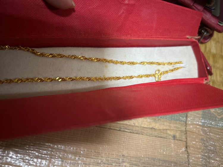 I V足金ネックレス（金・貴金属）の商品画像 - 査定依頼日：2025年10月22日 - 最高査定価格：200,000円