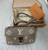 ルイヴィトン モノグラム （ブランドバッグ）の商品画像 - 査定依頼日：2026年2月27日 - 最高査定価格：400,000円