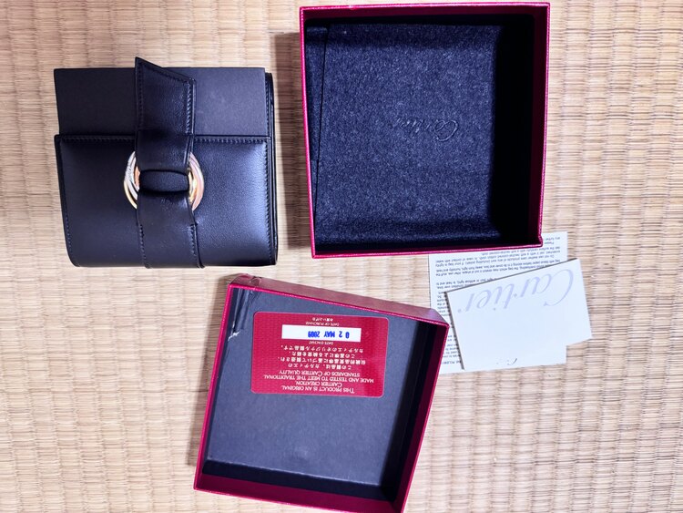 カルチェサイフ（ブランド財布・小物）の商品画像 - 査定依頼日：2025年5月26日 - 最高査定価格：10,000円