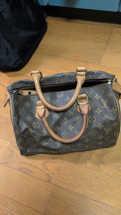 ルイヴィトン モノグラム （ブランドバッグ）の商品画像 - 査定依頼日：2026年2月24日 - 最高査定価格：16,000円