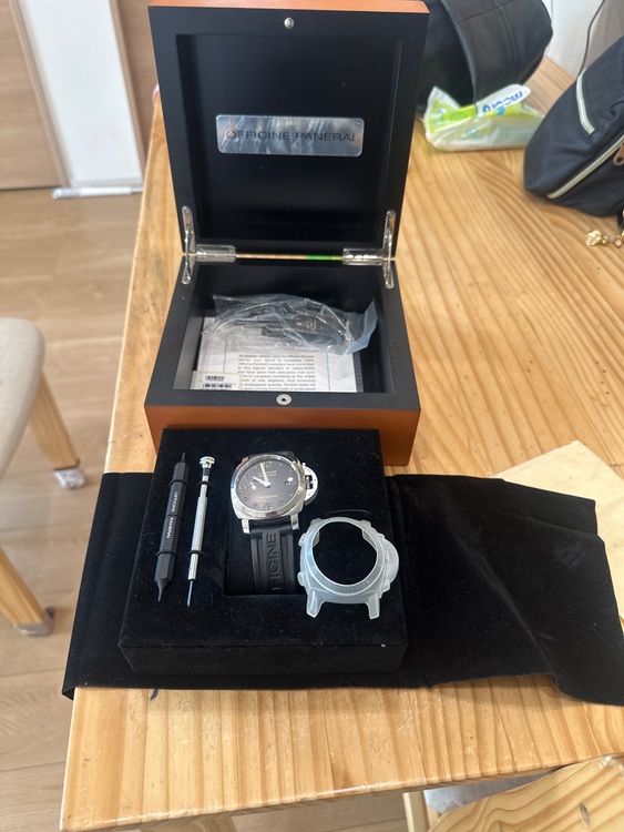 パネライ ルミノール PAM0035（高級時計）の商品画像 - 査定依頼日：2025年11月16日 - 最高査定価格：500,000円