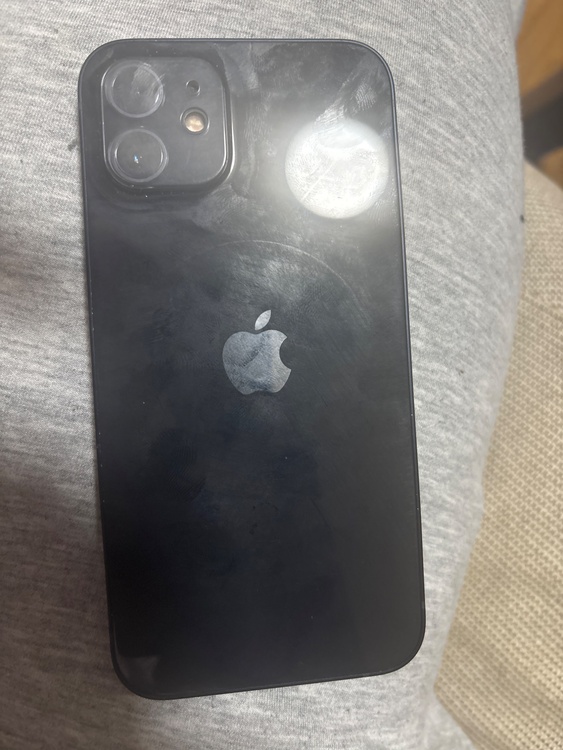 iPhone12（スマホ）の商品画像 - 査定依頼日：2026年3月9日 - 最高査定価格：13,000円