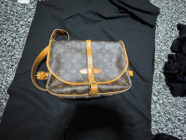 ソミュール（ブランドバッグ）の商品画像 - 査定依頼日：2026年1月24日 - 最高査定価格：65,000円