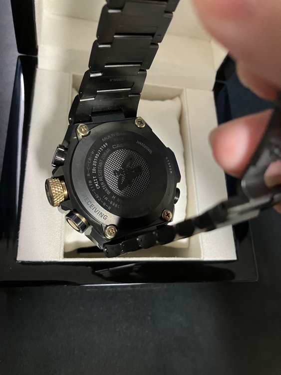 MRG-B2000B-1A4JR 赤備え（高級時計）の商品画像 - 査定依頼日：2026年6月13日 - 最高査定価格：150,000円