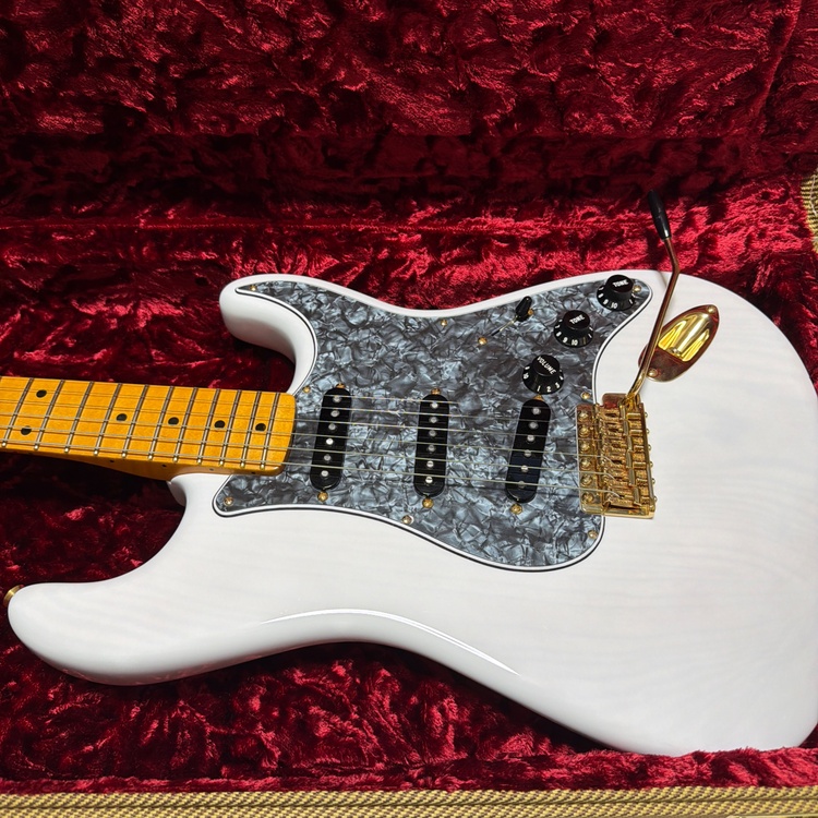 Fender FSR Limited Edition American Vint（ピアノ・楽器・PA機材）の商品画像 - 査定依頼日：2026年5月12日 - 最高査定価格：150,000円