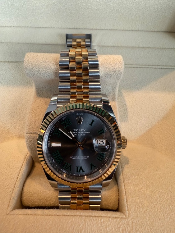 ロレックス デイトジャスト 126333（高級時計）の商品画像 - 査定依頼日：2025年12月13日 - 最高査定価格：2,700,000円