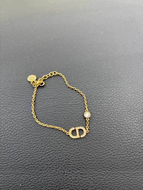 ディオール  （ブランドバッグ）の商品画像 - 査定依頼日：2025年11月20日 - 最高査定価格：27,000円