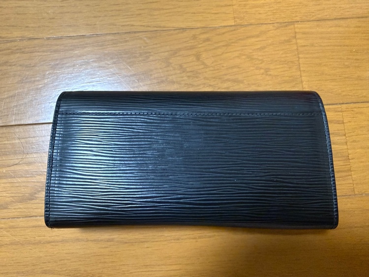 ルイヴィトン エピ（ブランドバッグ）の商品画像 - 査定依頼日：2026年5月23日 - 最高査定価格：30,000円