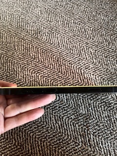 iPhone iPhone 16e 128GB au（スマホ）の商品画像 - 査定依頼日：2026年9月9日 - 最高査定価格：67,000円