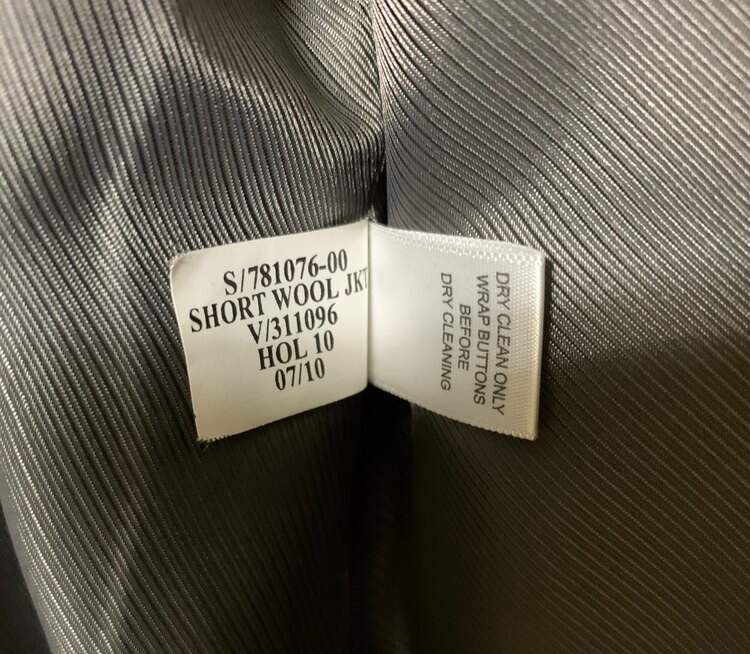 BANANA REPUBLIC  ウールコート（古着・ファッション）の商品画像 - 査定依頼日：2025年4月17日 - 最高査定価格：1,000円