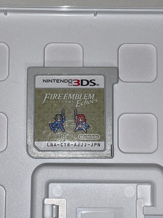 ファイアーエムブレム 覚醒（ゲーム機本体・ゲームソフト）の商品画像 - 査定依頼日：2025年2月19日 - 最高査定価格：1,700円