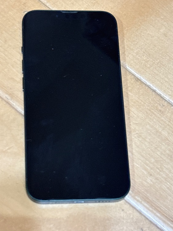 iPhone13（スマホ）の商品画像 - 査定依頼日：2025年9月9日 - 最高査定価格：48,000円